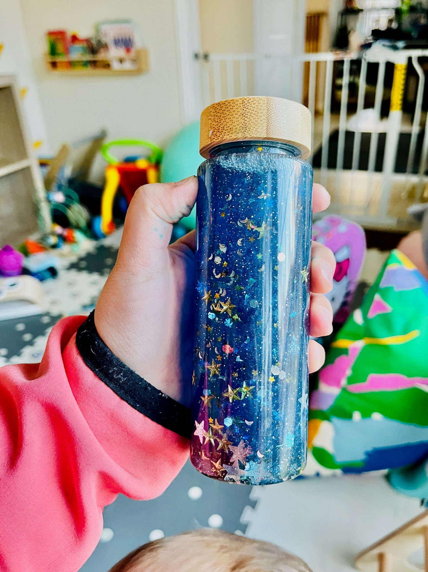 Starry Night Sensory Shaker – Calming Glitter Bottle for Kids | Montessori-Inspired Fidget Toy with Bamboo Lid