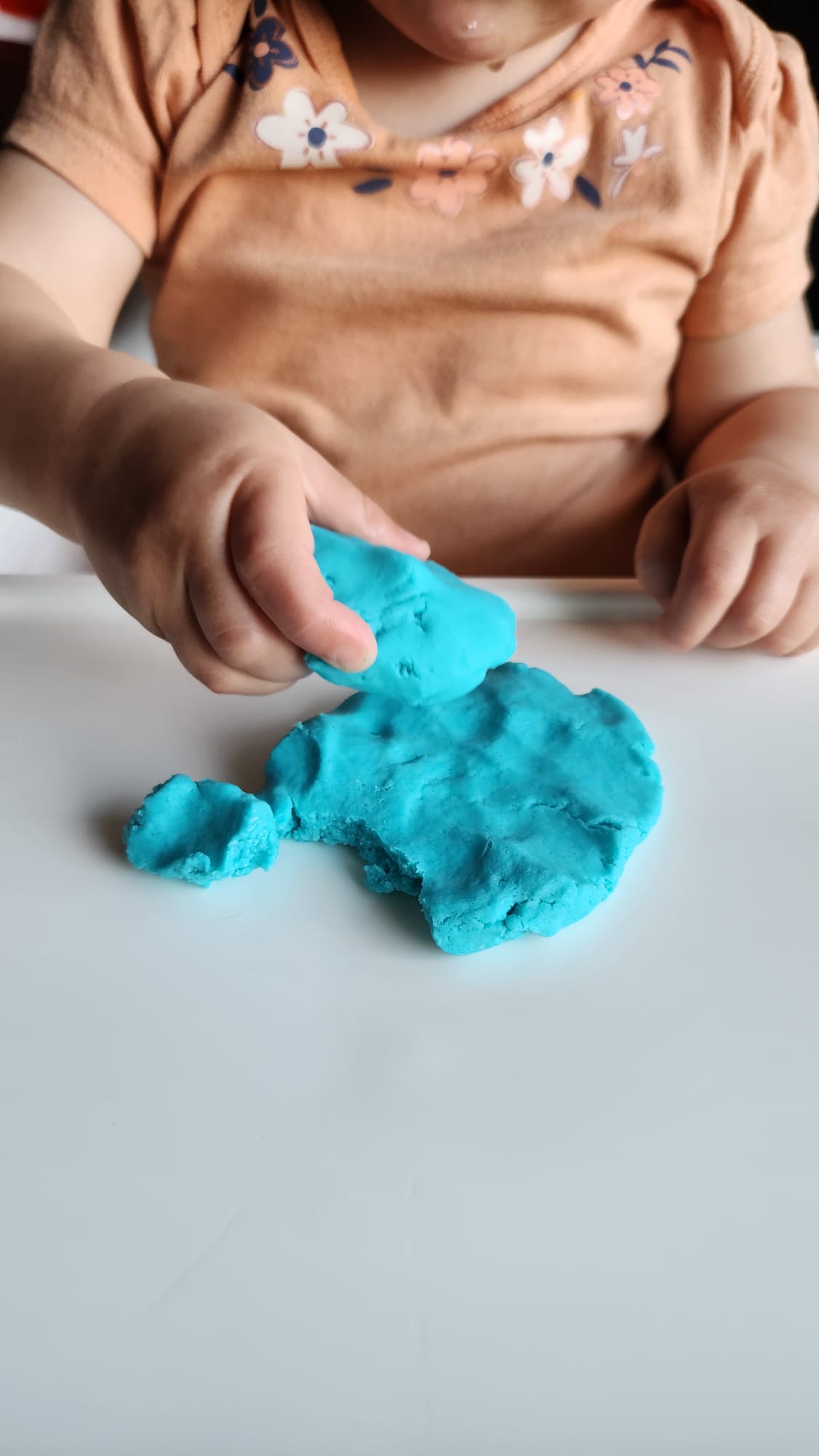 Unscented Non-Toxic Handmade Play Dough (Solid Colours) 150g - MADE TO ORDER